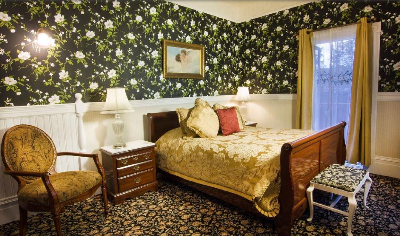 Gingerbread Mansion Bed & Breakfast Ferndale Dış mekan fotoğraf